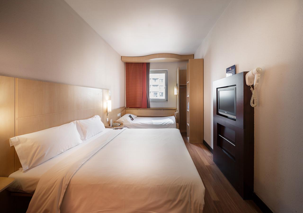 Ibis Sanyuan Beijing Hotel Exterior foto